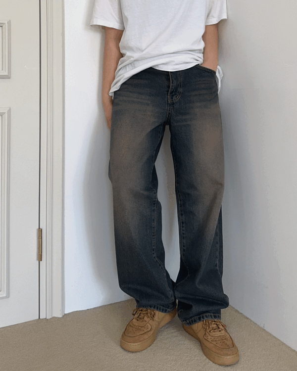 Brownish dye denim jeans