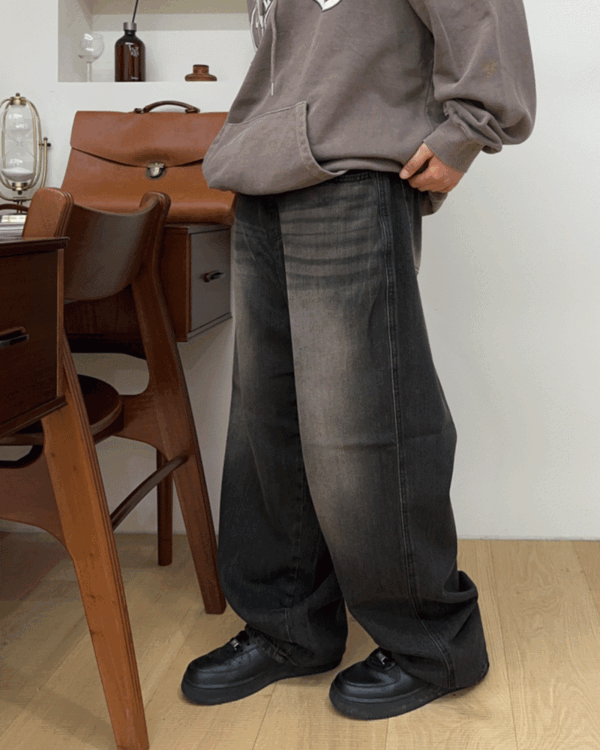 Black-Brown super wide jeans