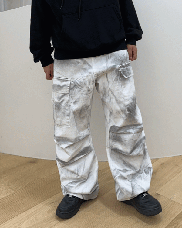 Dirty snow wide cargo pants